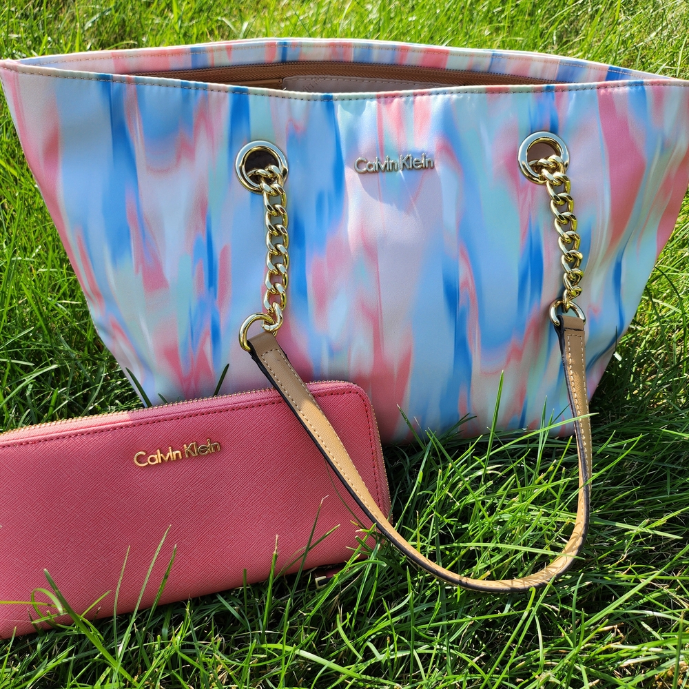 Calvin Klein Multicolor Tote Bag and Pink Wallet Set